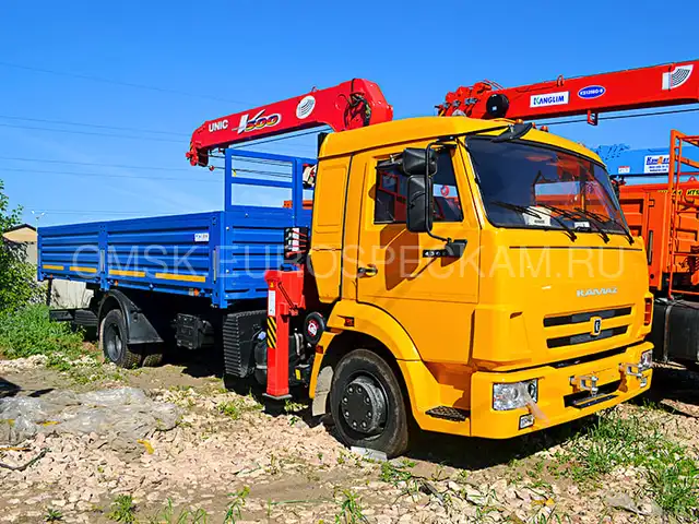 КАМАЗ 4308 бортовой с КМУ UNIC URV 504