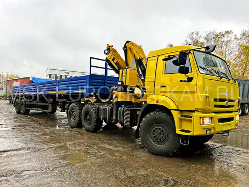КАМАЗ 43118 тягач с КМУ XCMG SQZ160-4