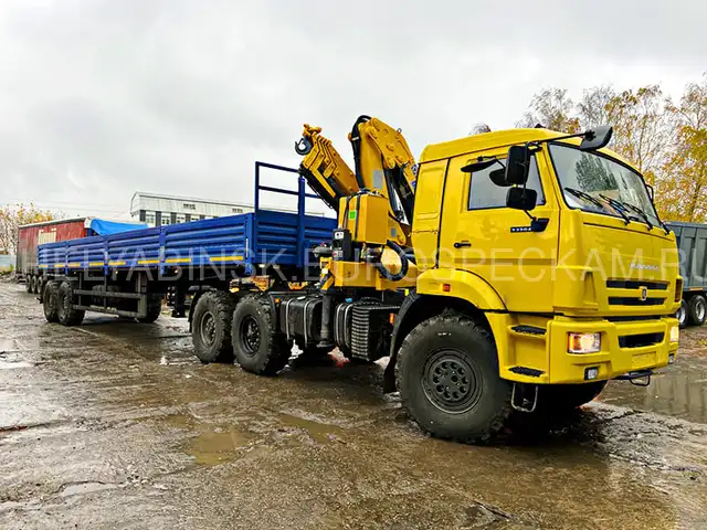 КАМАЗ 43118 тягач с КМУ XCMG SQZ160-4 КАМАЗ 43118 тягач с КМУ XCMG SQZ160-4